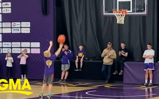 7th Grader Wins $10,000 With Four Amazing Basketball Shots